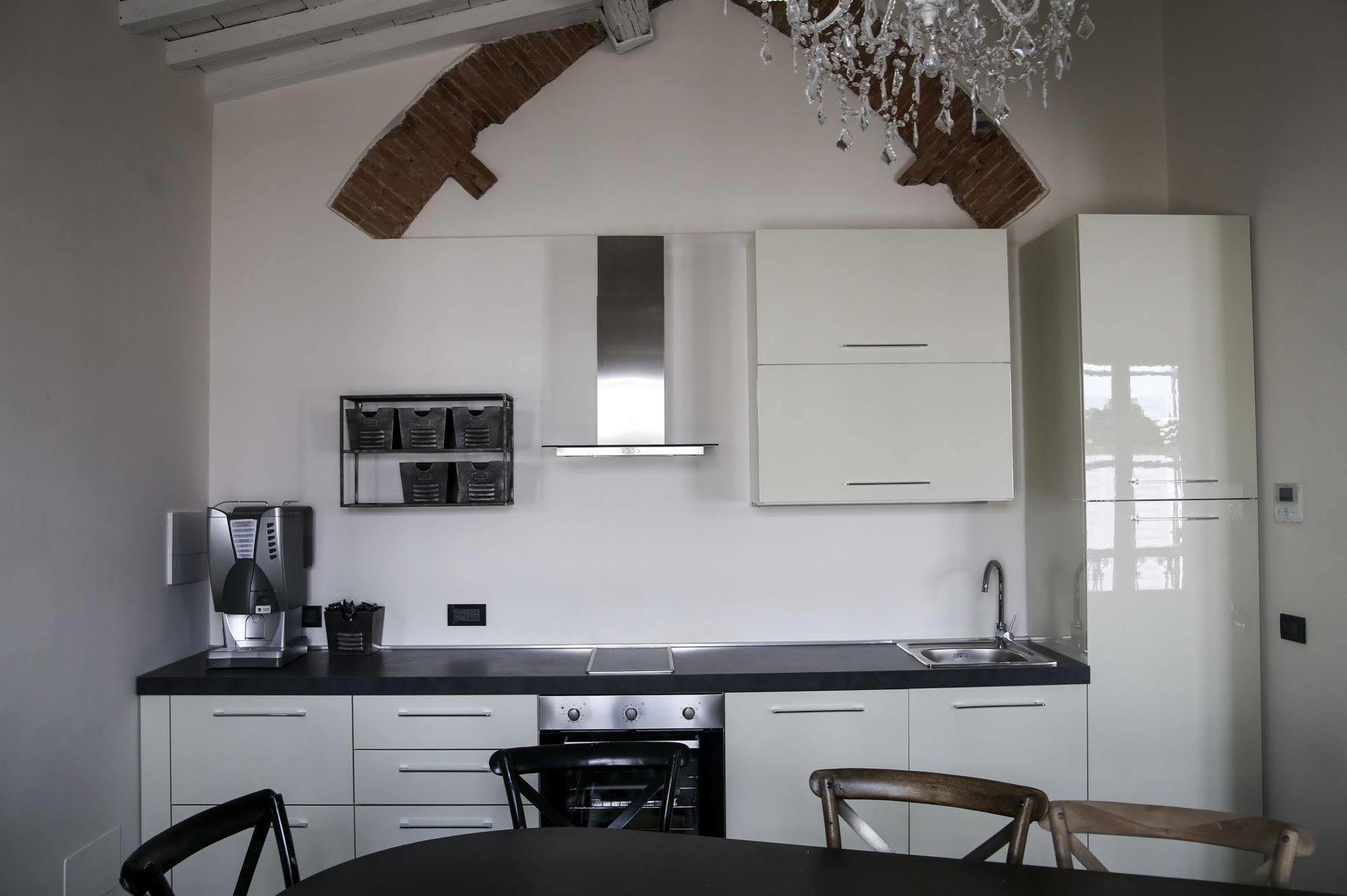 Tornabuoni View Bed & Breakfast ฟลอเรนซ์ ภายนอก รูปภาพ