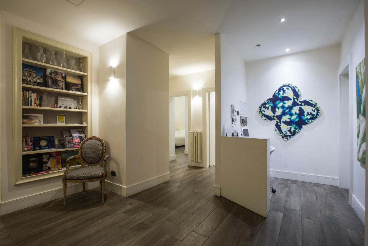 Tornabuoni View Bed & Breakfast ฟลอเรนซ์ ภายนอก รูปภาพ